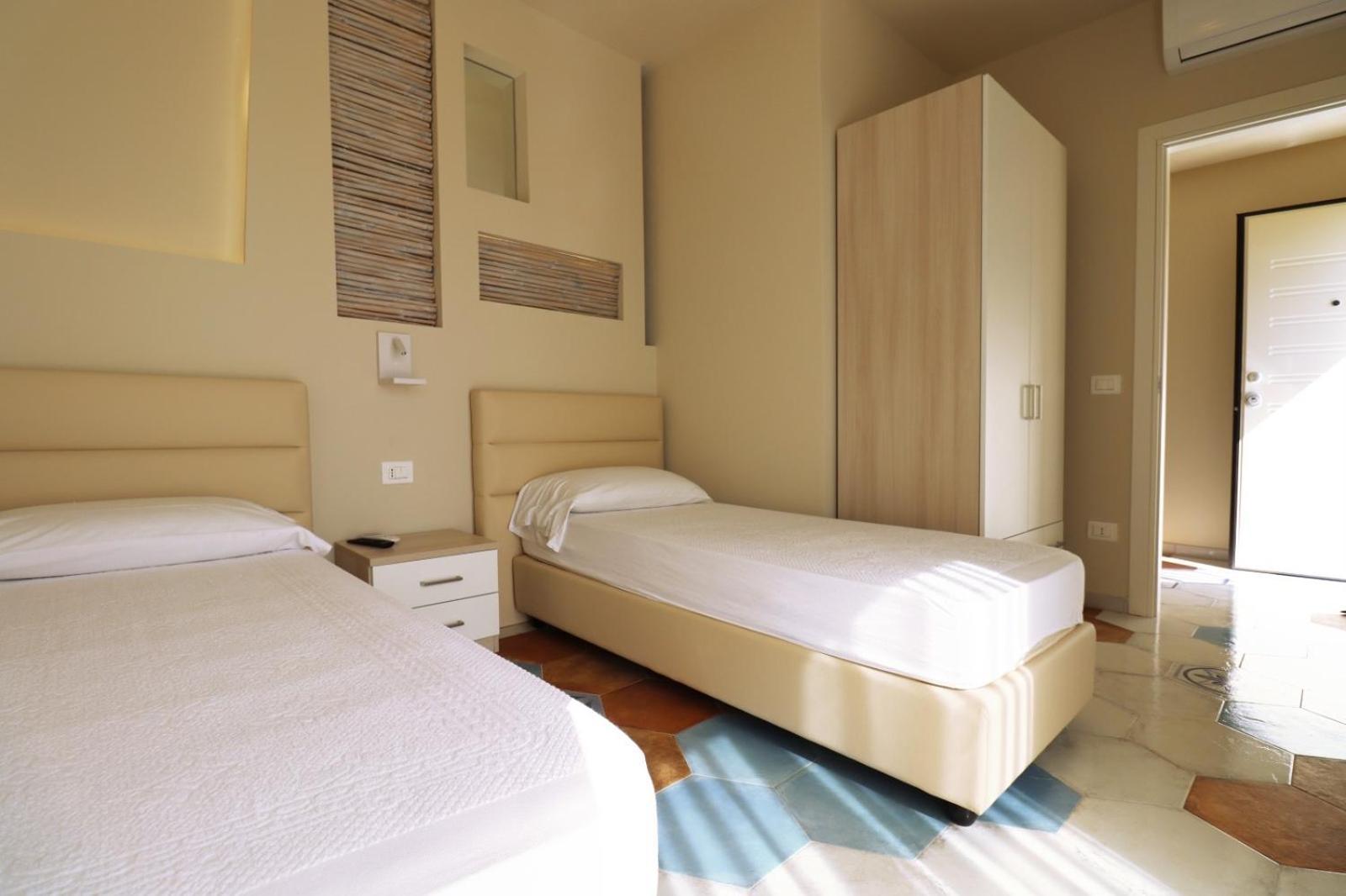 Brattiro Borgo San Cosmo Tropea Bed & Breakfast エクステリア 写真