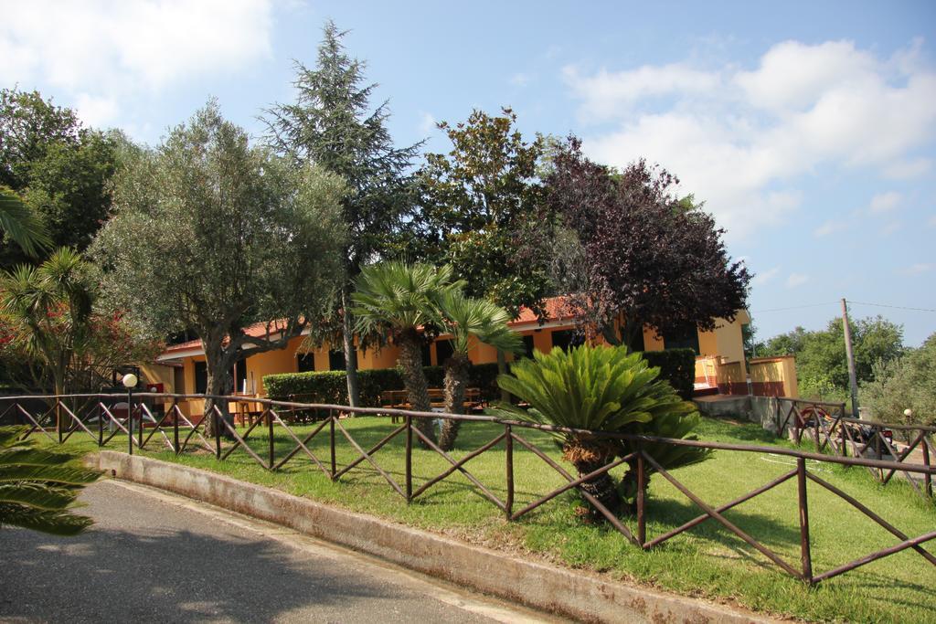 Brattiro Borgo San Cosmo Tropea Bed & Breakfast エクステリア 写真