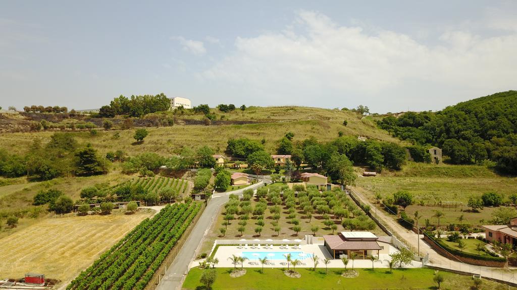 Brattiro Borgo San Cosmo Tropea Bed & Breakfast エクステリア 写真