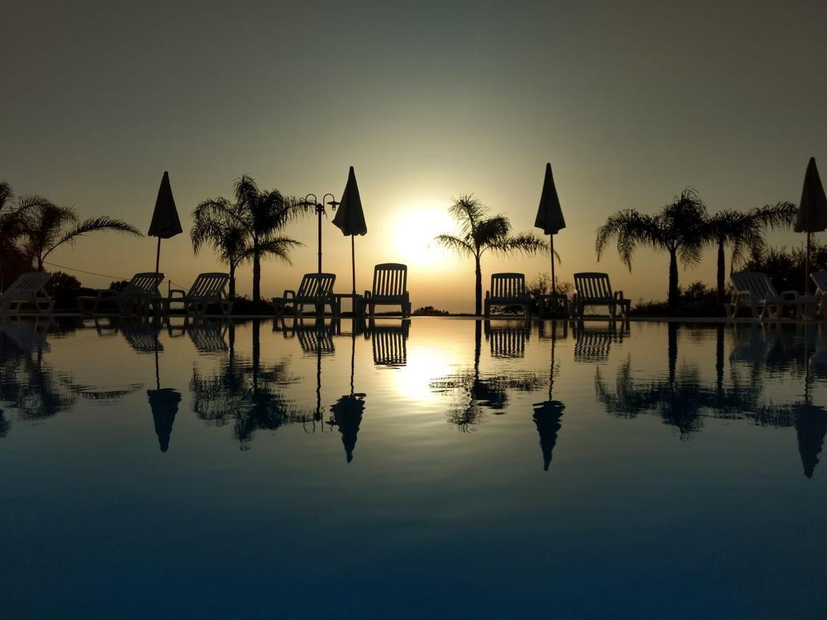 Brattiro Borgo San Cosmo Tropea Bed & Breakfast エクステリア 写真